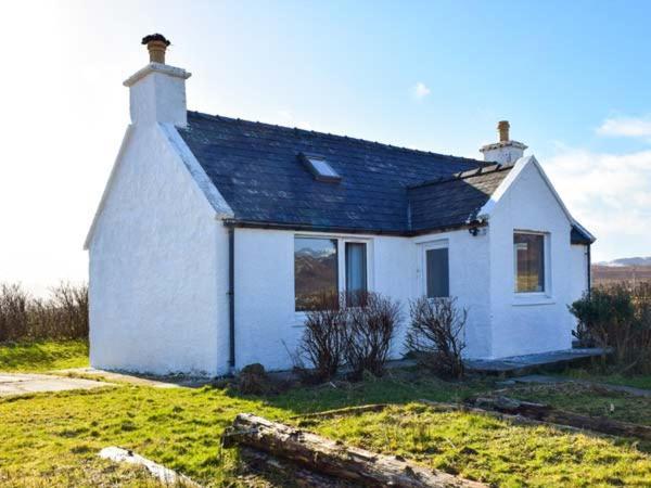 Amber's Cottage Staffin Exteriör bild